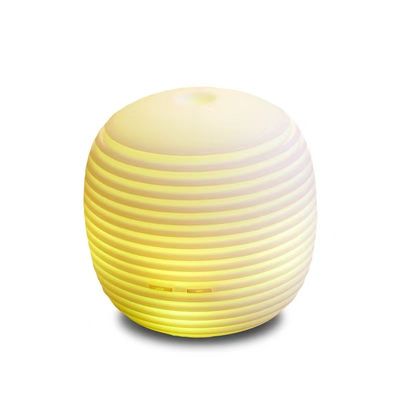Weißes 100ml Mini Portable ätherisches Öl USB Aroma Diffuser perfekt für das Home Office Spa