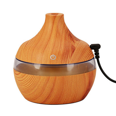 Kleine Größe 300 ml Holzkorn Kühlnebel Raumfeuchtiger mit Farbwechsel LED-Licht