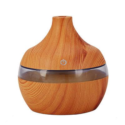 Kleine Größe 300 ml Holzkorn Kühlnebel Raumfeuchtiger mit Farbwechsel LED-Licht
