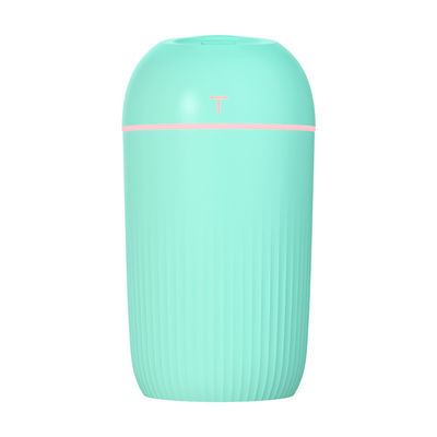 Manuelle Luftfeuchtigkeitskontrolle Ultraschallfahrzeugluftdiffuser mit 420 ml Kapazität und USB-Leistung