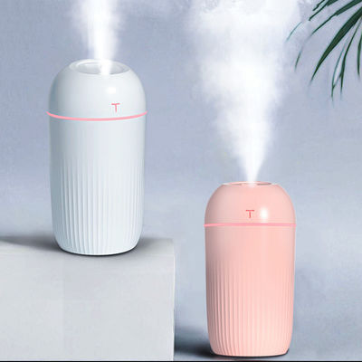 Manuelle Luftfeuchtigkeitskontrolle Ultraschallfahrzeugluftdiffuser mit 420 ml Kapazität und USB-Leistung