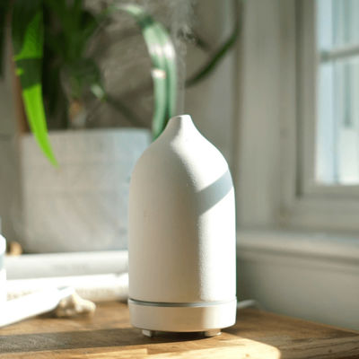 Tisch- / Portable Keramik ätherische Öl Aroma Diffuser für Hausduft im Jahr 2023