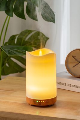 Verbessern Sie Ihr Aromatherapie-Spiel mit einem 130ml Kerzenlicht ätherischen Öl Aroma Diffuser